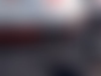 (VÍDEO) Motoqueiro é 'traçado' por kombi na avenida Camapuã, na Cidade Nova