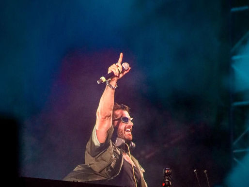 Show inesquecível! "Eu vou me juntar a vocês nesta ação", diz Alok, ao anunciar a doação de 200 toneladas de alimentos para Manaus