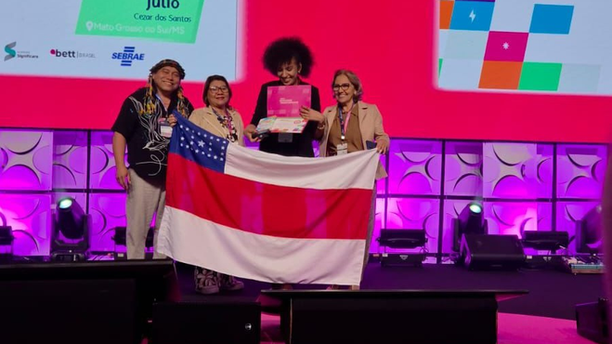 Professora da Prefeitura de Manaus vence etapa nacional no ‘Prêmio Educador Transformador’ e avança para etapa internacional em Londres