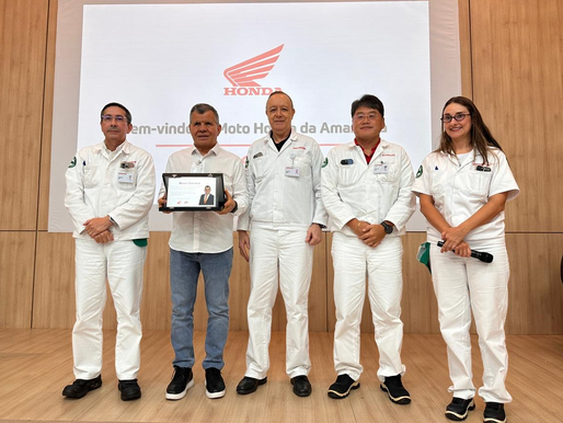 Suframa 59 anos: Autarquia é homenageada pelos 59º aniversário durante visita à Moto Honda da Amazônia