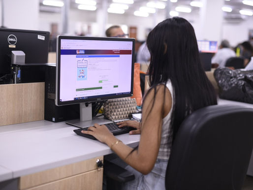 Prefeitura de Manaus prorroga inscrições para o Bolsa Idiomas até esta terça-feira (2)