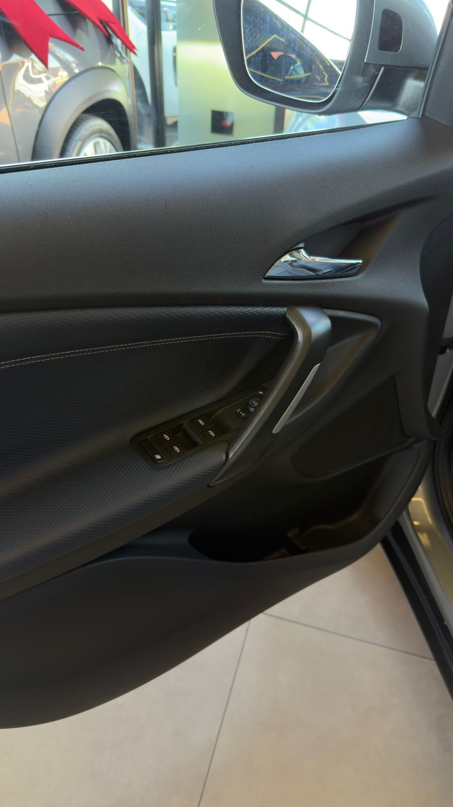 Miniatura: TRACKER 1.2 PREMIER