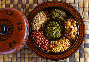 Traditioneel Myanmar-voedsel