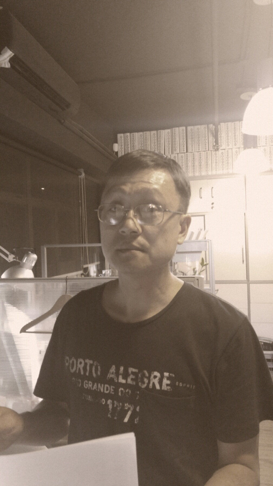 Willis Lee, project manager at EnochDeco.