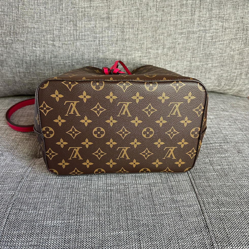 Thumbnail: Louis Vuitton NÉONOÉ MONOGRAM (2018)