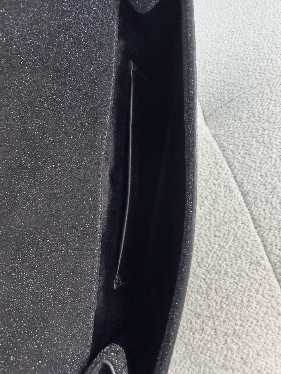 Thumbnail: Saint Laurent Black Metallic Glitter Suede Y Clutch
