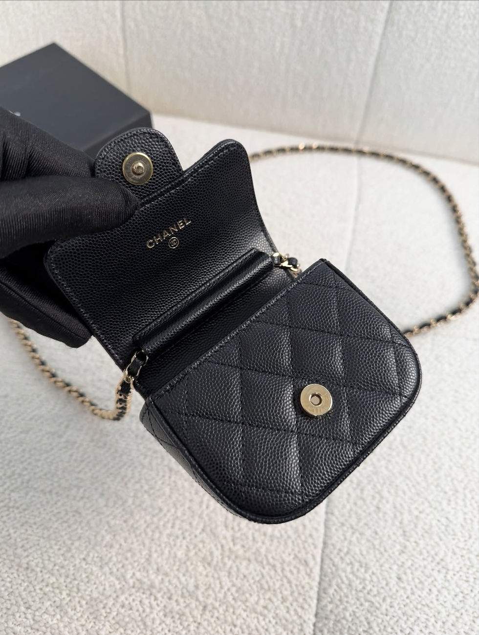 Thumbnail: Chanel Full Set Flap Card Holder With Chain GHW (2022)