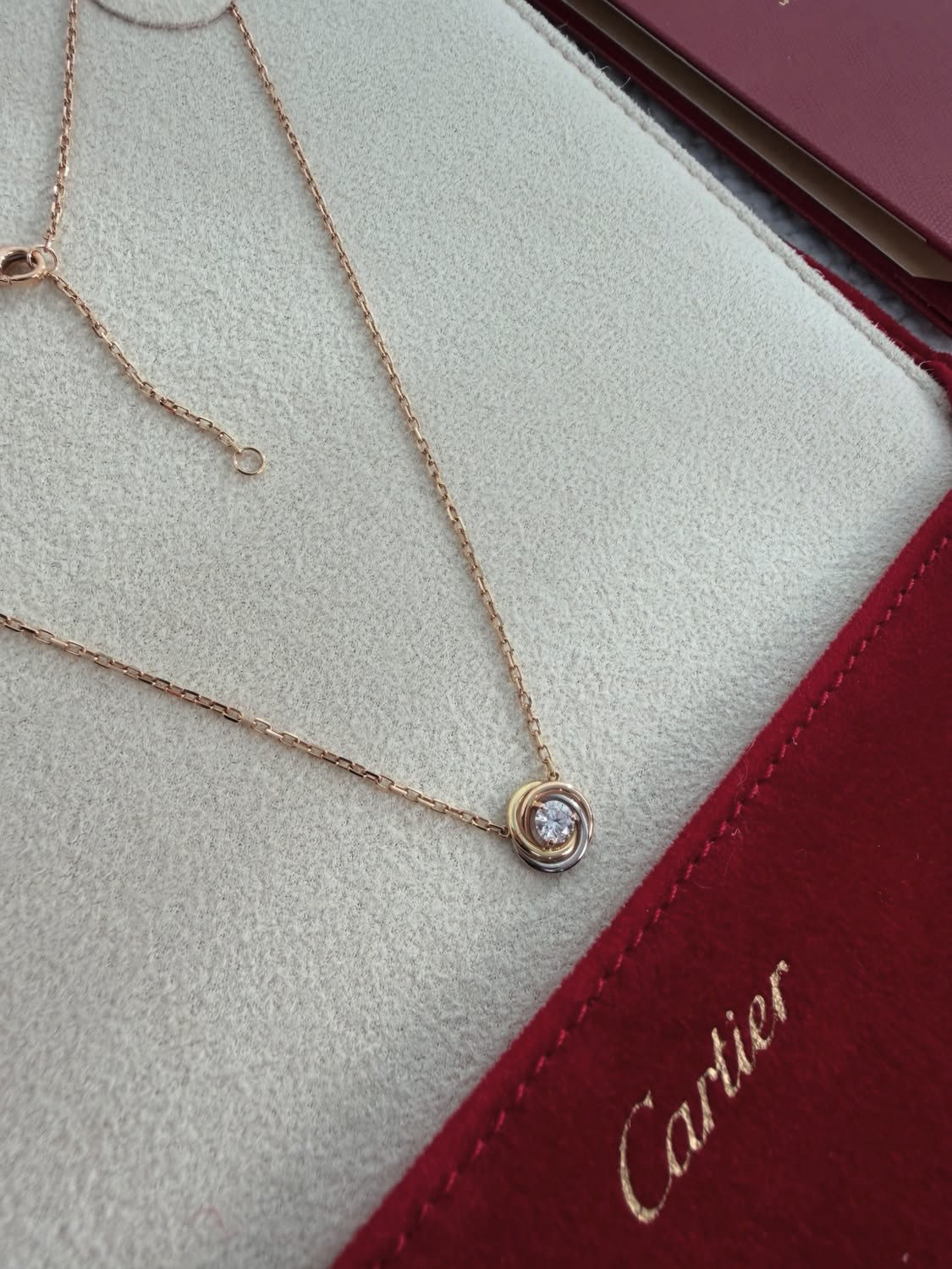 Cartier Trinity Pendant 1 Diamond