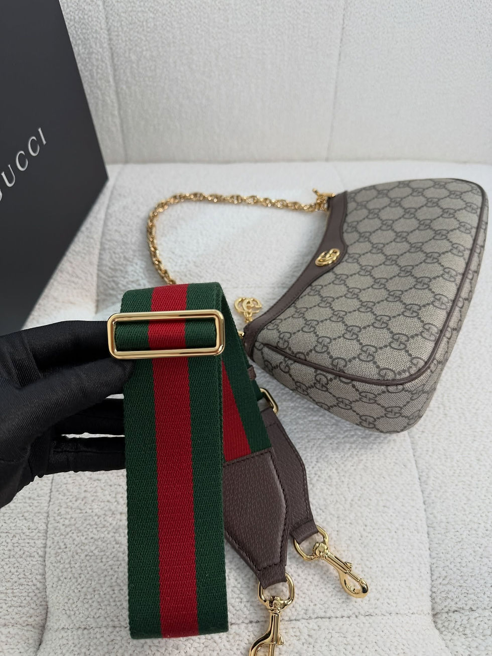 Thumbnail: Gucci Ophidia Small Shoulder Bag