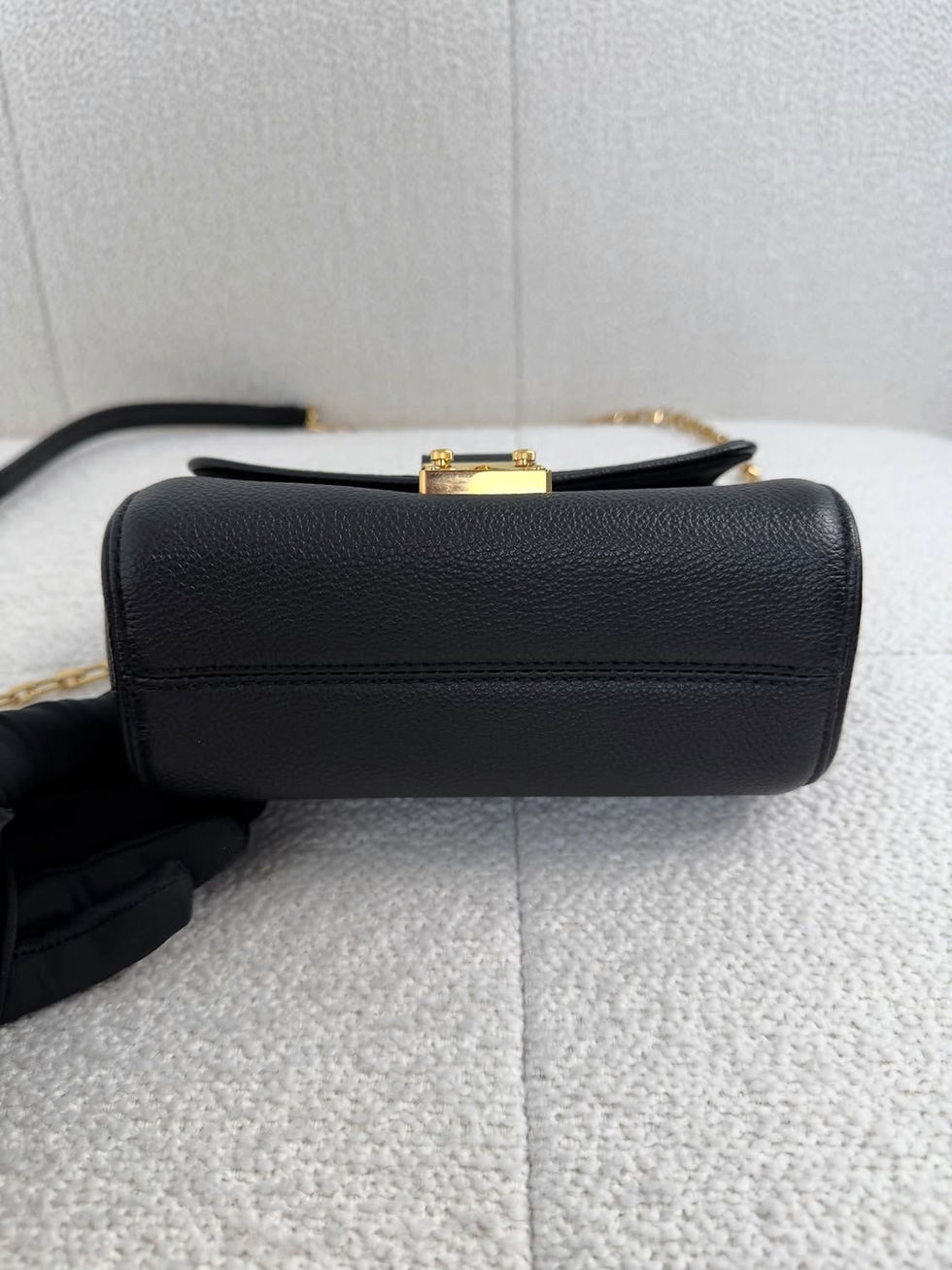 Thumbnail: Louis Vuitton St Germain BB GHW (2016)
