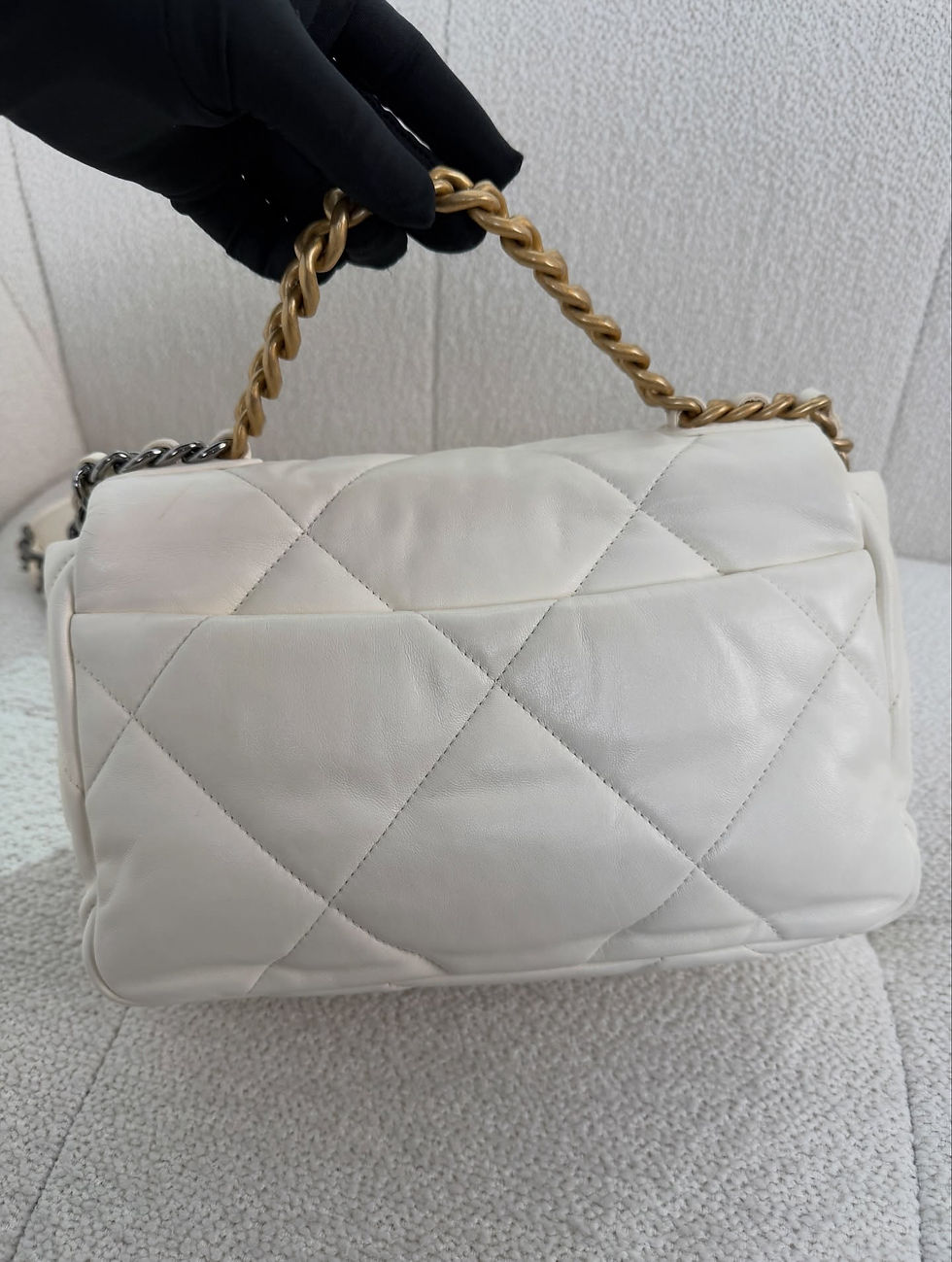 Thumbnail: Chanel Small 19 Bag White (2022)