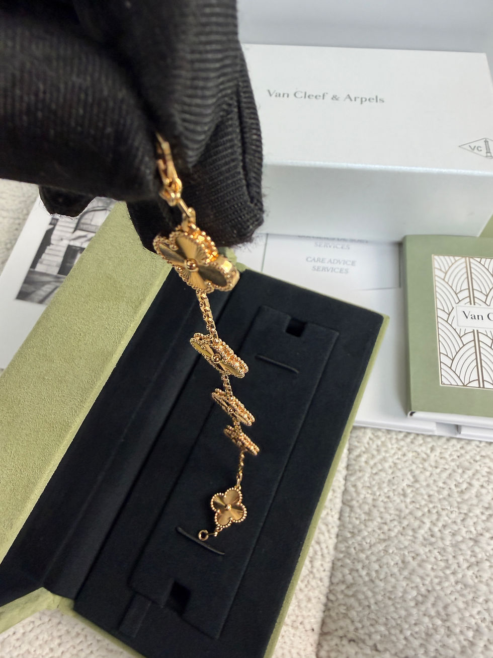 Thumbnail: Van Cleef & Arpels Vintage Alhambra Bracelet 5 Motifs (2023)