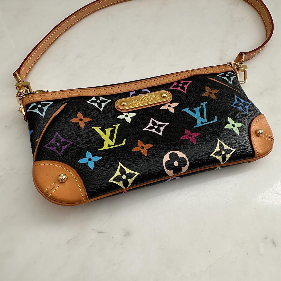Thumbnail: Louis Vuitton Vintage Pochette (2001)