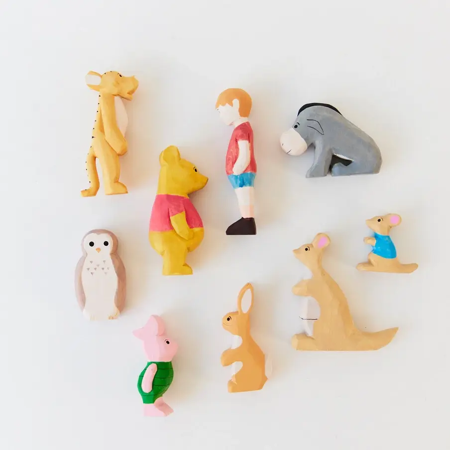 Miniatura: Wooden Piglet Inspired by Winnie the Pooh from Sarah's Silks