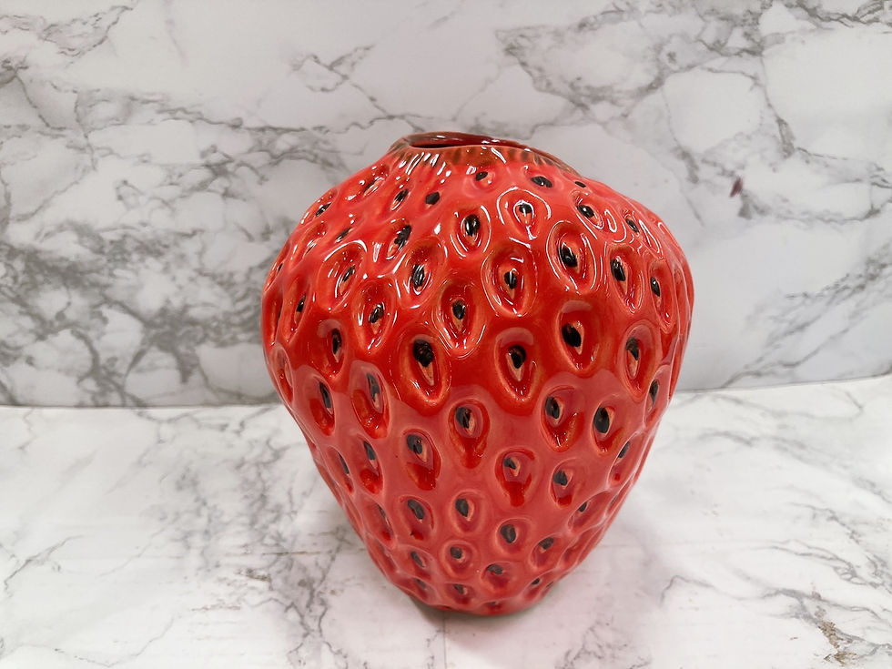 サムネイル： Des Pots苺型花器 Mサイズ　レッド