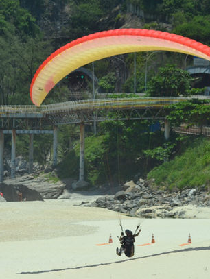 Paragliding Landing in Rio 