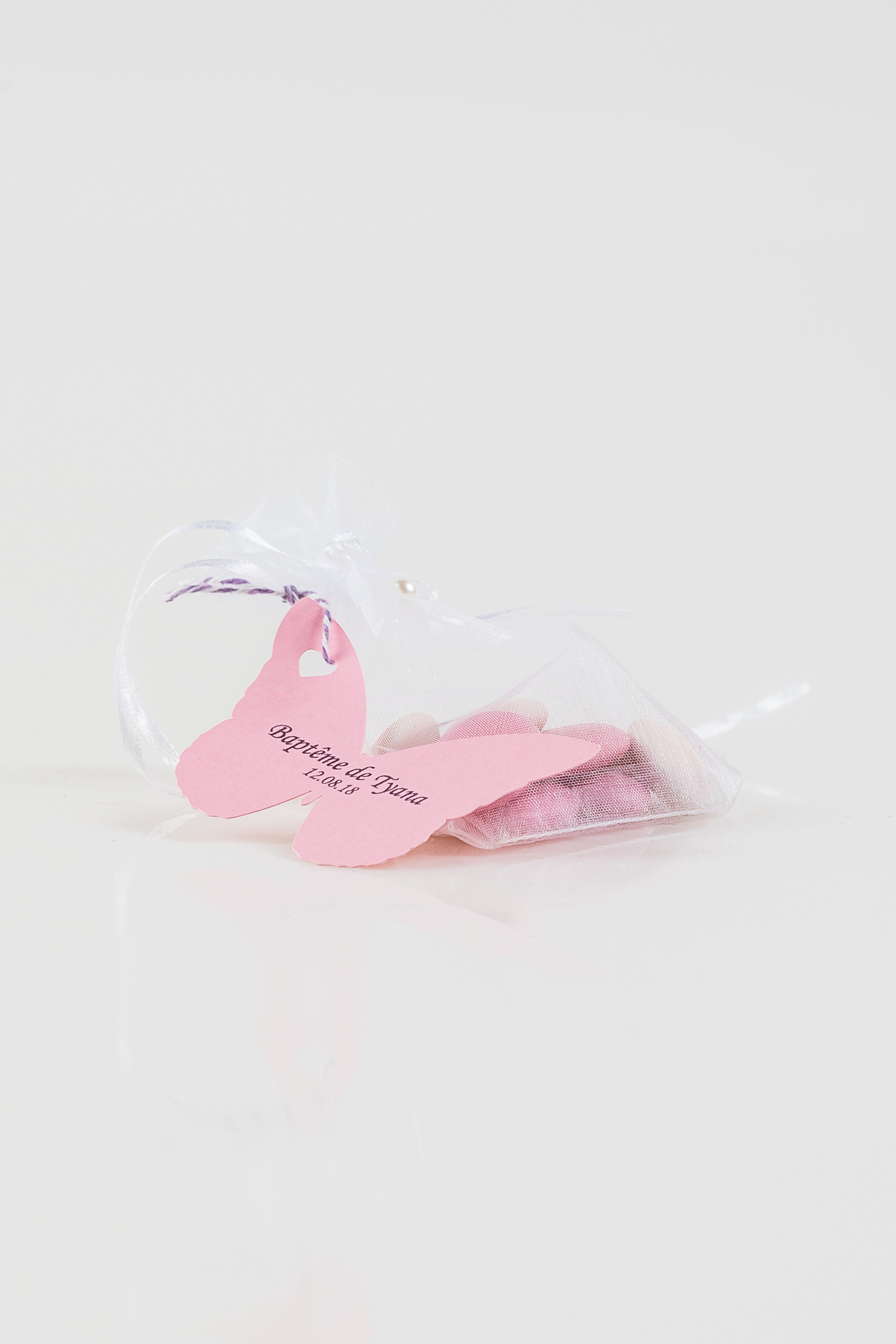 Étiquettes papillons pour dragées