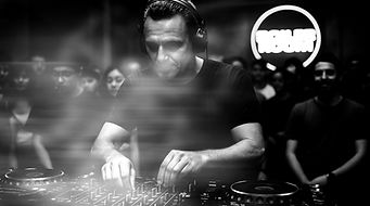 PL DJ 2025 7_edited_edited_edited.jpg