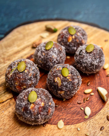 indian healthy laddoos desi sweets
