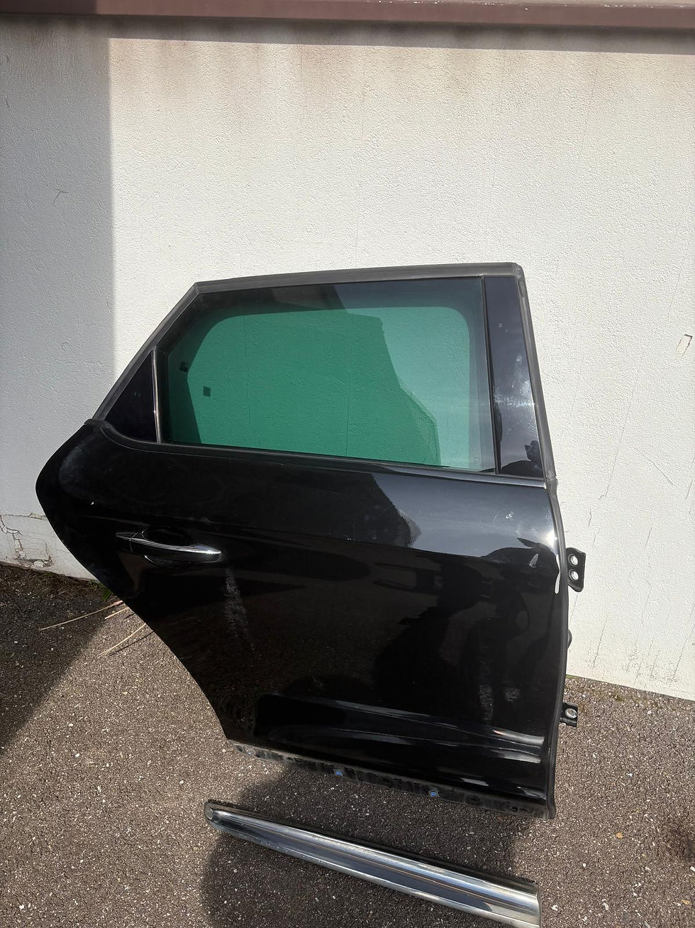 Miniature : Porte arrière droite DS5