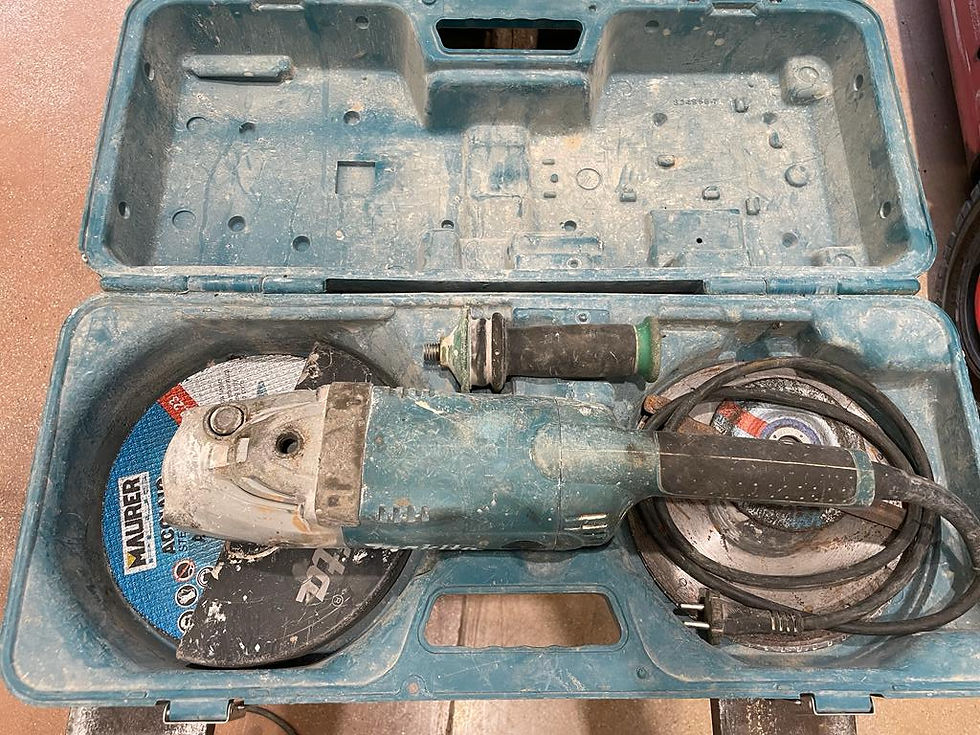 Miniatura: Smerigliatrice angolare Makita