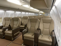 Boeing 757 Interior