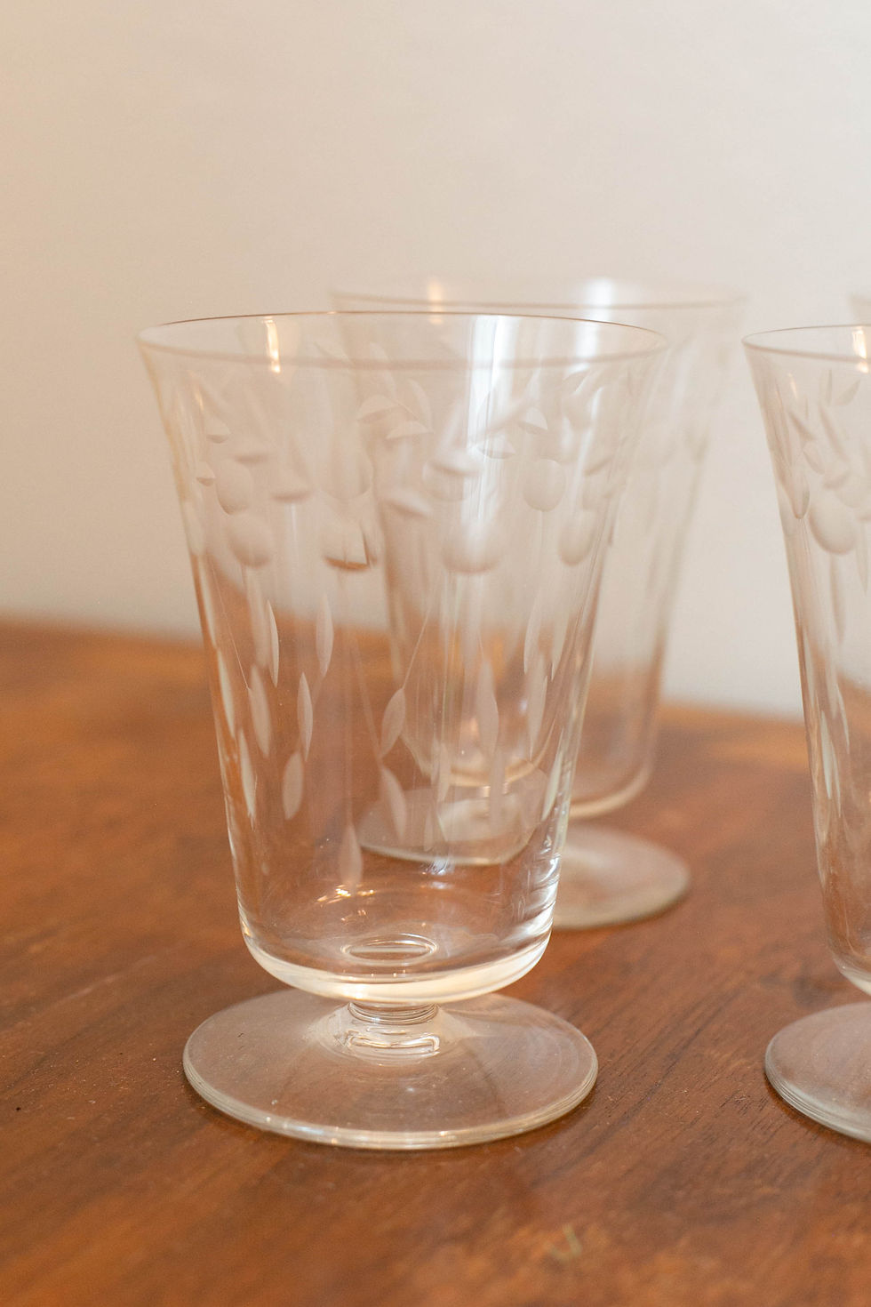 Thumbnail: Etched crystal parfait glasses