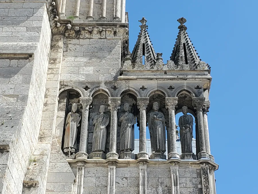 photo-details-statues-cathedrale