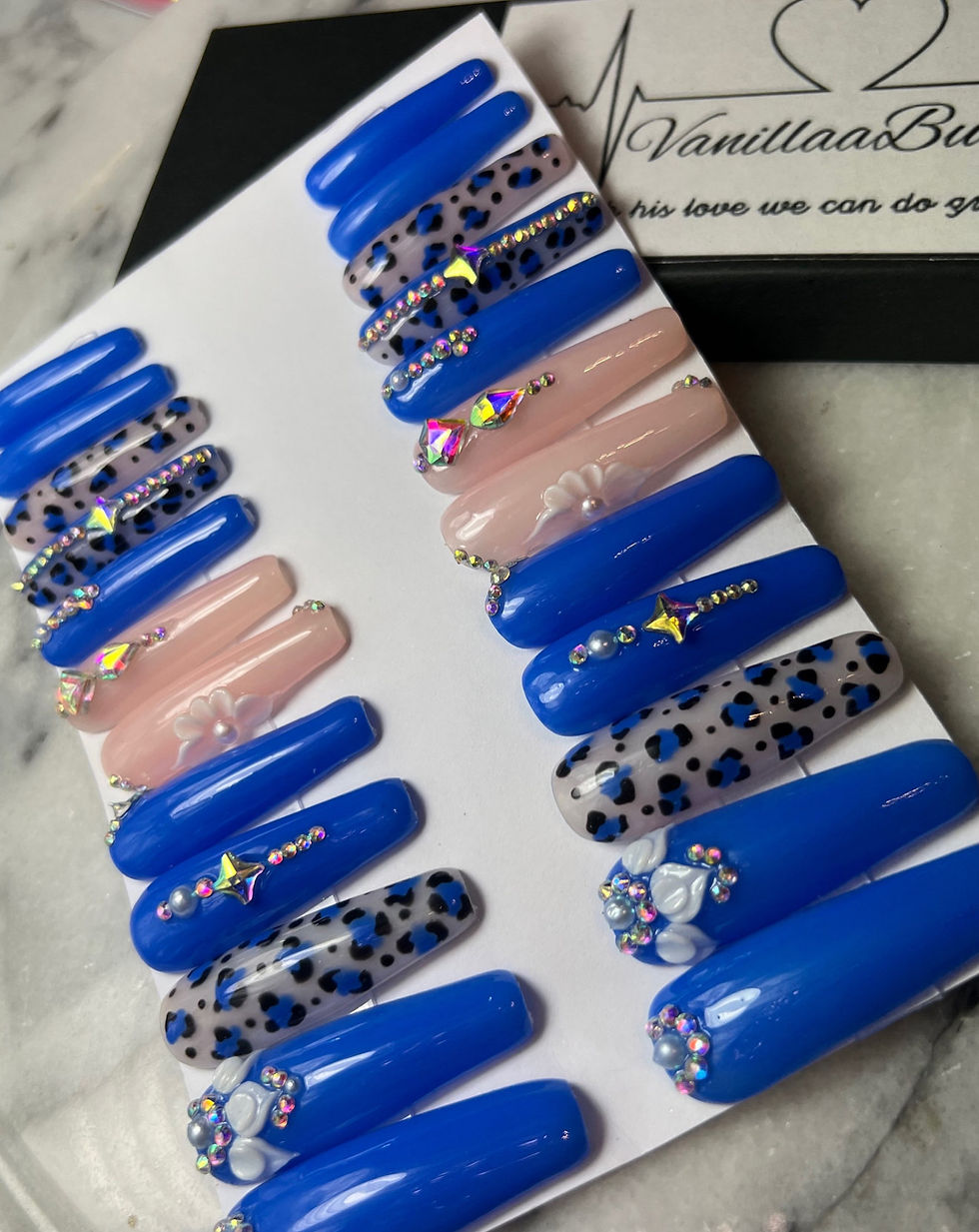 Thumbnail: Nail queen | 2 for $40 | 10-18 business day wait 