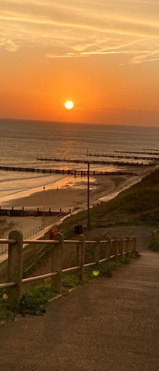 Overstrand_Sunrise_Beach.JPG