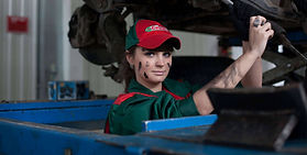 lady-mechanic-900.jpeg