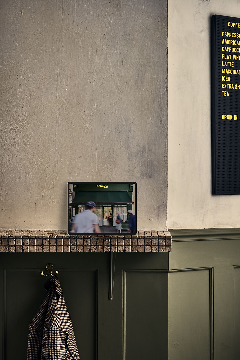 hennys static ipad mockup.jpeg