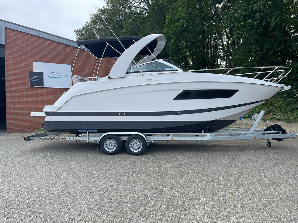 Miniaturbild: Four Winns 255 Vista