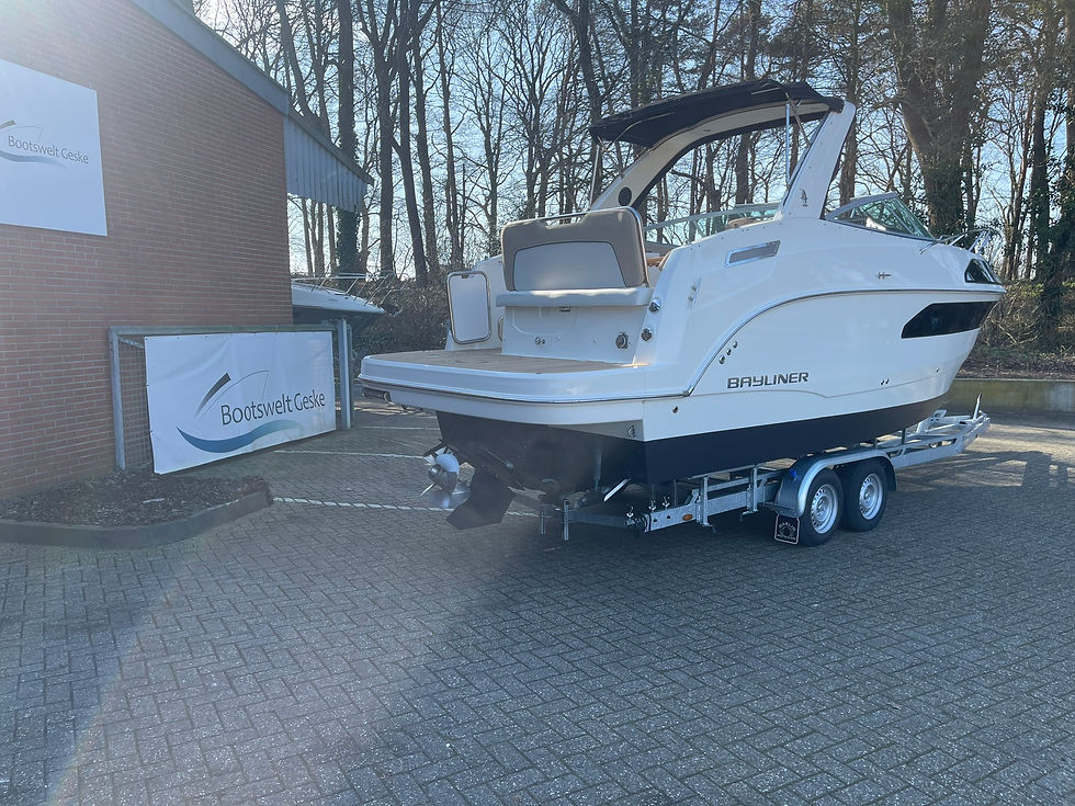 Miniaturbild: Bayliner Ciera 8