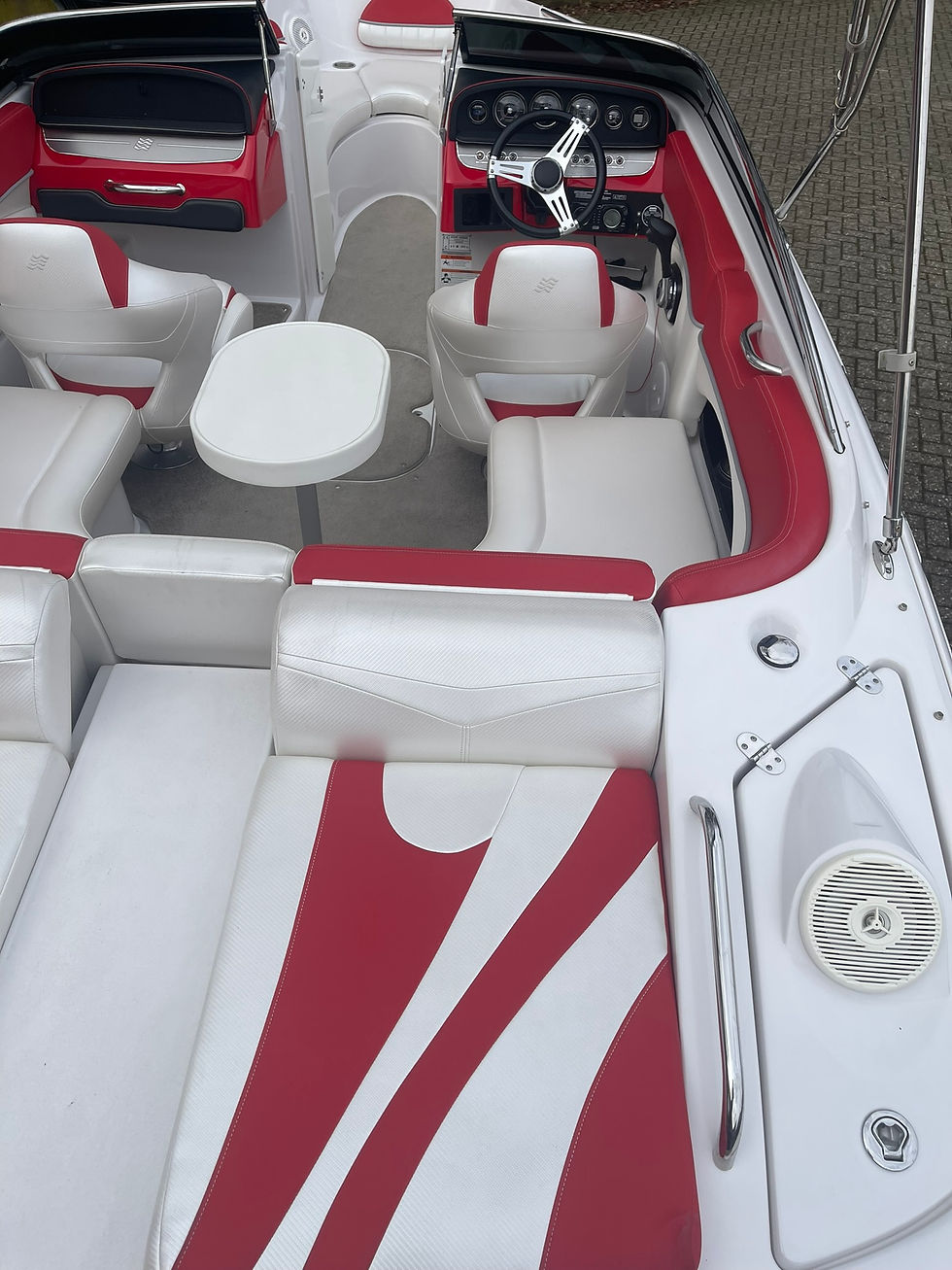 Miniaturbild: Four Winns H 220 Super Sport