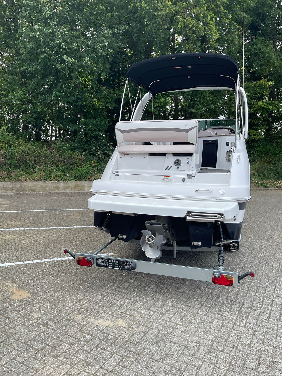 Miniaturbild: Four Winns 255 Vista