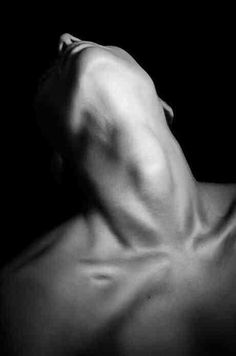a29ec7fa1846950db59eb4b41c9d59b4--human-body-photography-white-photography