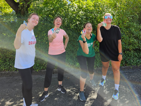Workout mit Uno-Karten