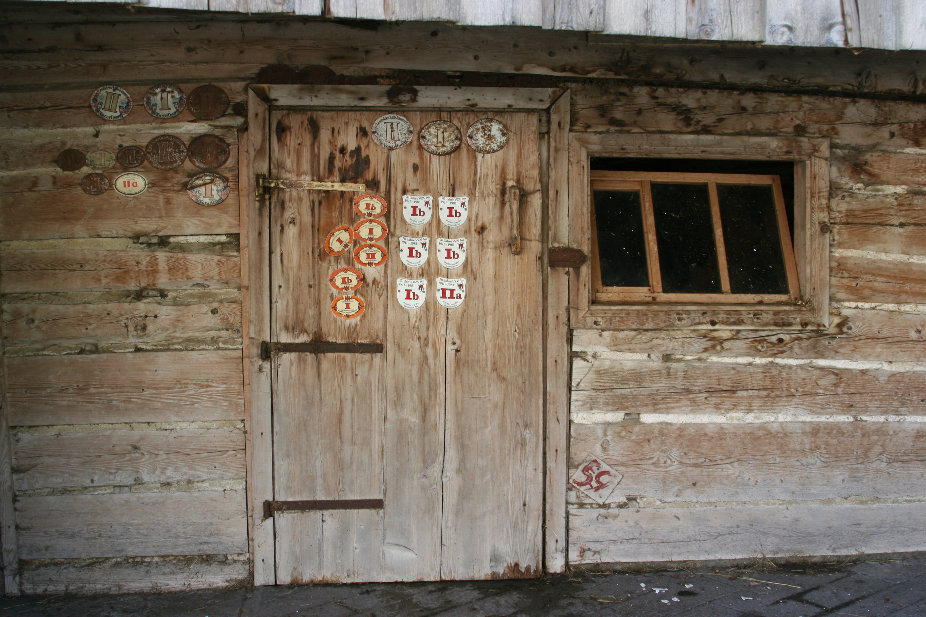 Hefer haus