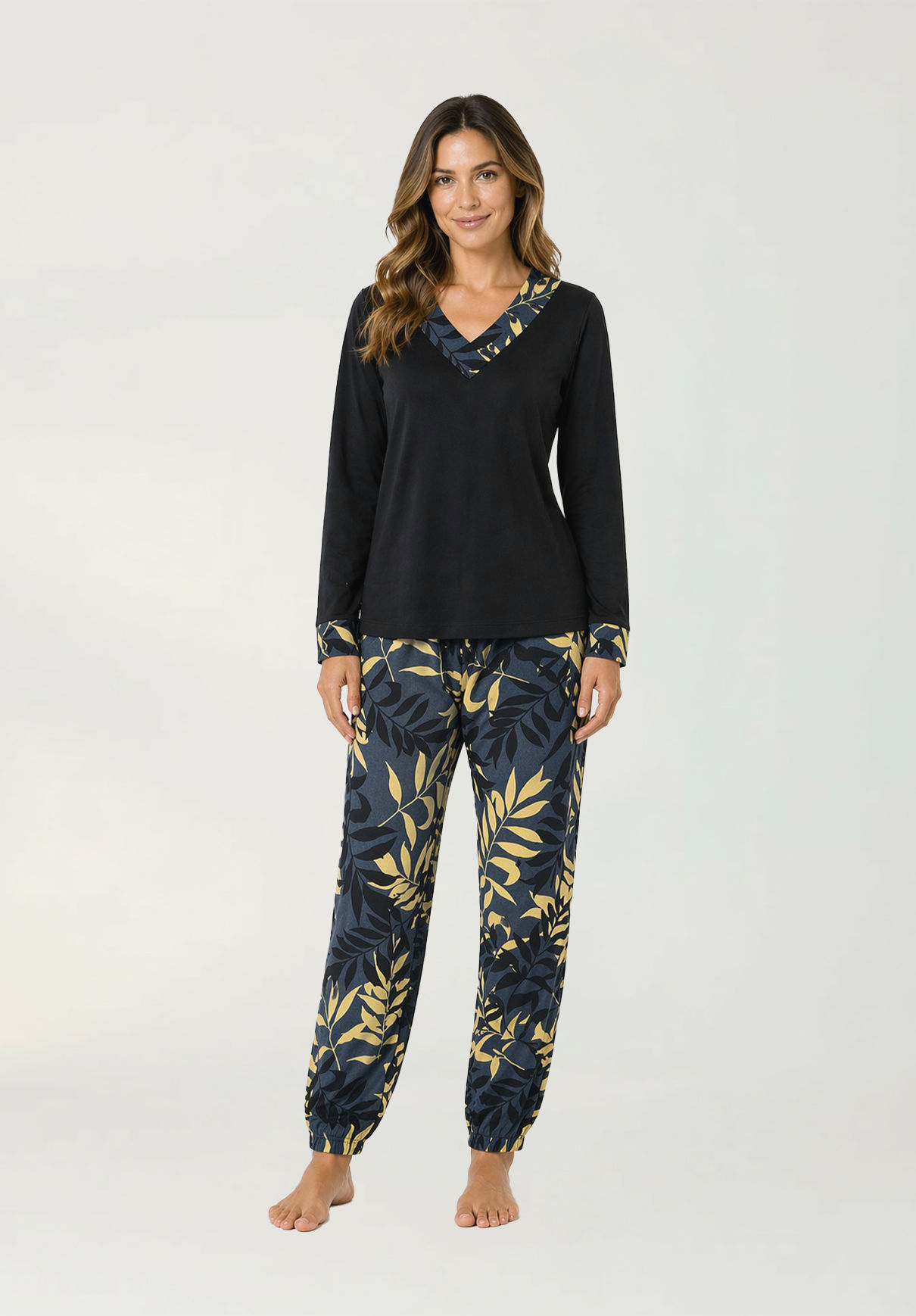 W23476 - Pijama Longo Folhagens