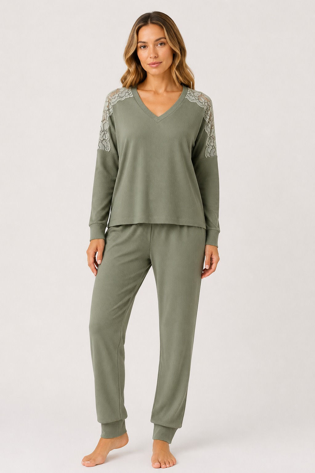 W25419 - Pijama Liberty detalhe Renda