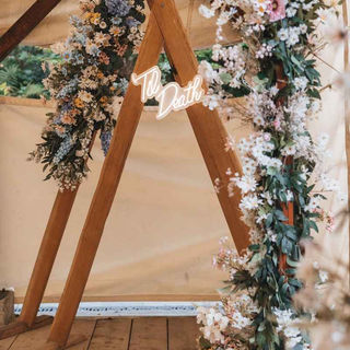 Emma & Kamil’s big day at the stunning Wicklow Escape