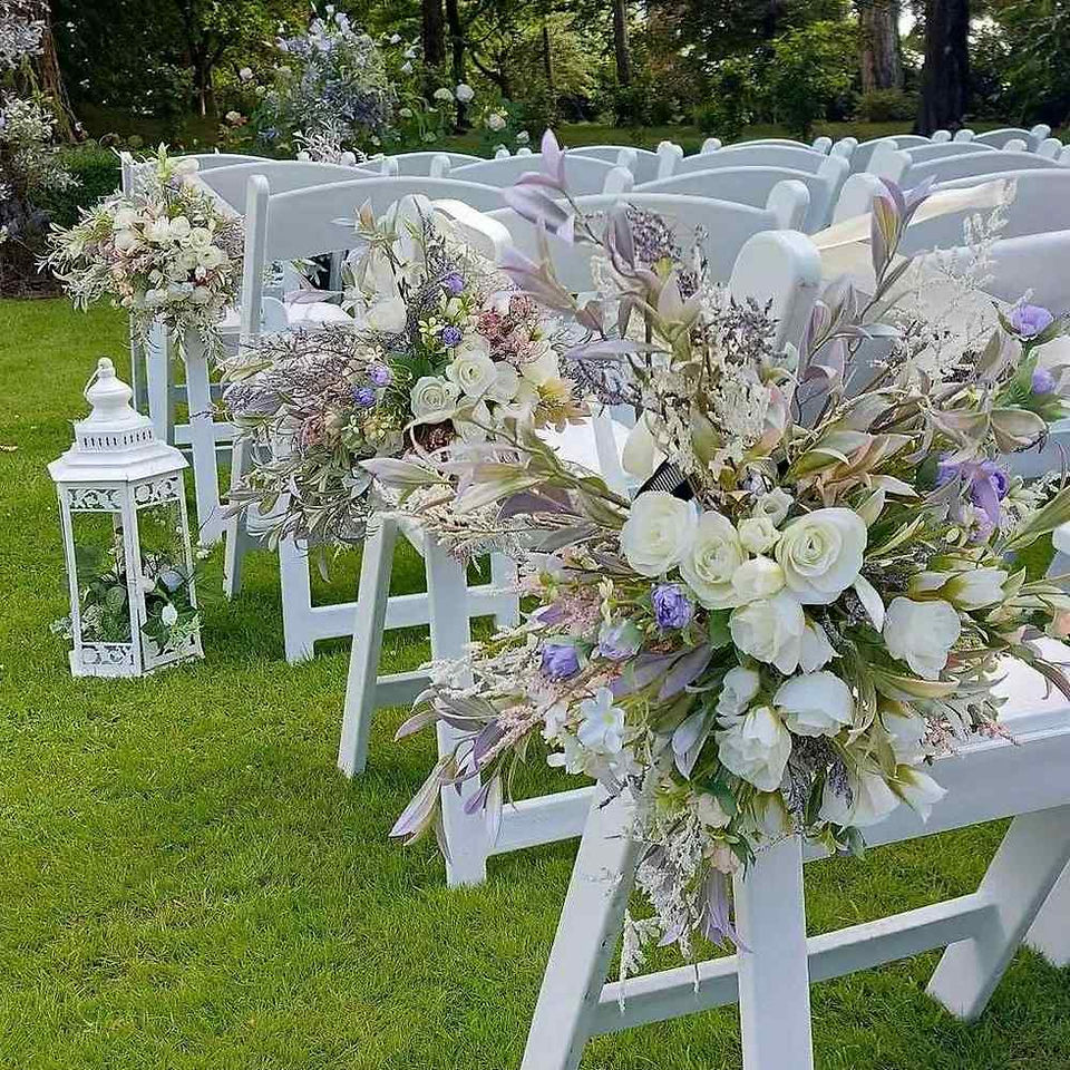 bridgerton inspired wedding decor