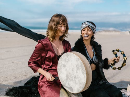 Die Hexenwunde: Wenn deine spirituelle Kraft gefährlich erscheint