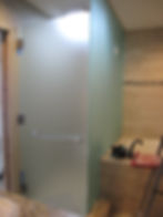 32 - Matlux shower with towel bar