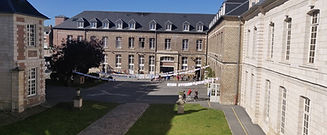 FACADE AR ST RIQUIER.jpg