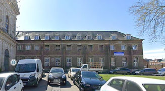 FACADE AV ST RIQUIER AMIENS.jpg