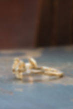 14k yellow gold Hand carved and sculpted leaf motif will-o'-the-wisp diamond band.