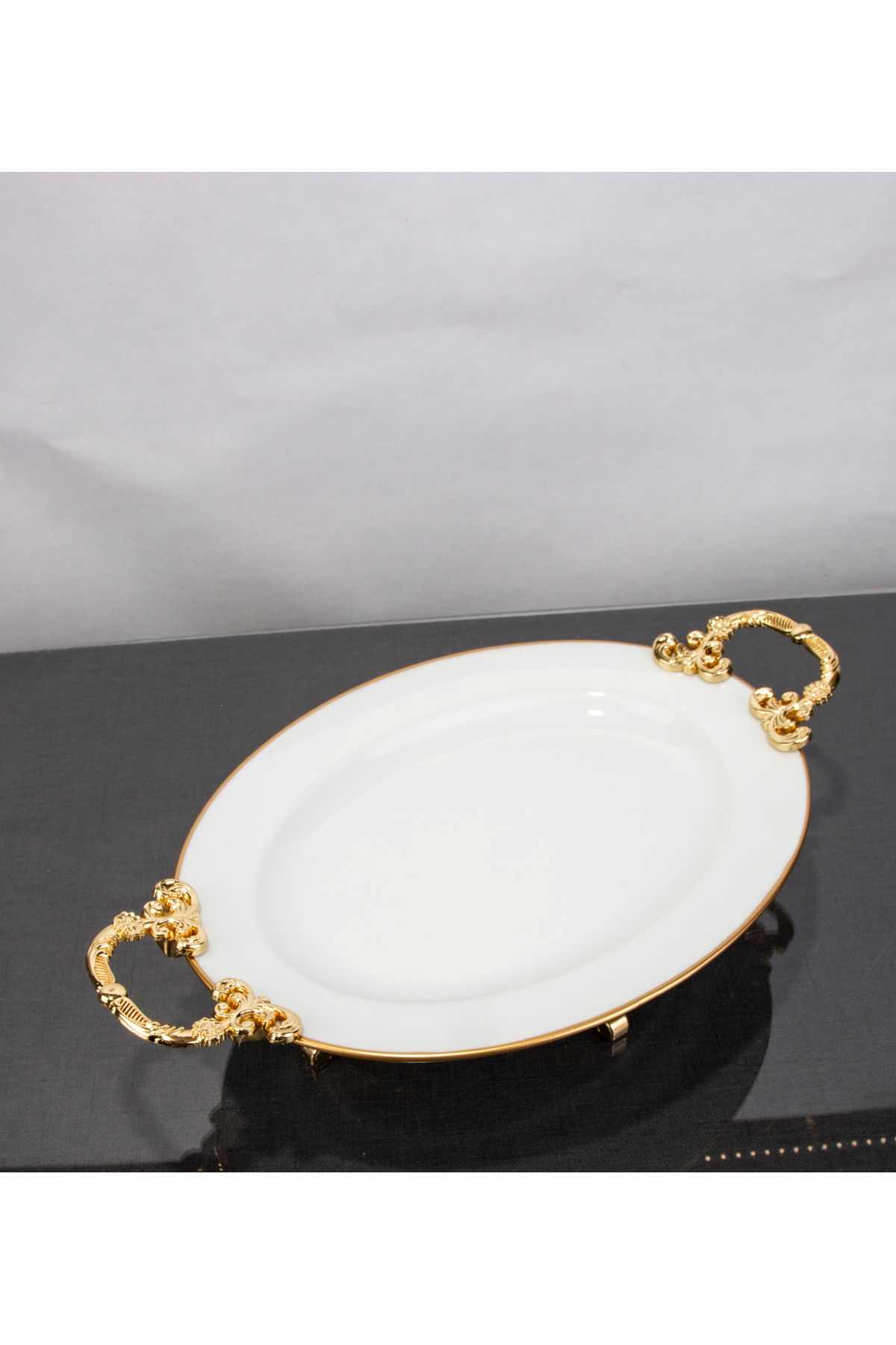 GOLD DETAYLI OVAL METAL KULPLU SERVİS - SUNUM PORSELEN 32X20 CM ÖLÇÜLERİNDE