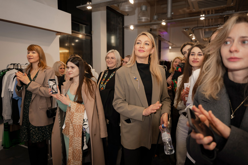 05-12-23 Opening - UA fashion discover London - 256